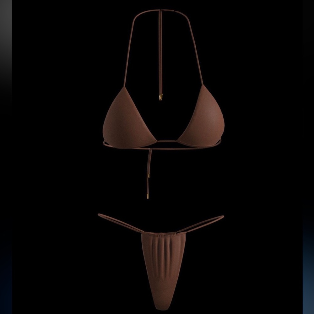 Thong string bikini(NEW WITH TAGS)